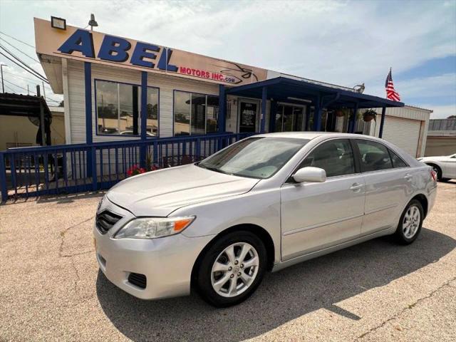 2011 Toyota Camry LE for sale in Conroe, TX