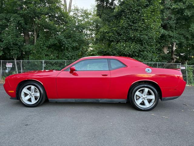 2012 Dodge Challenger SXT