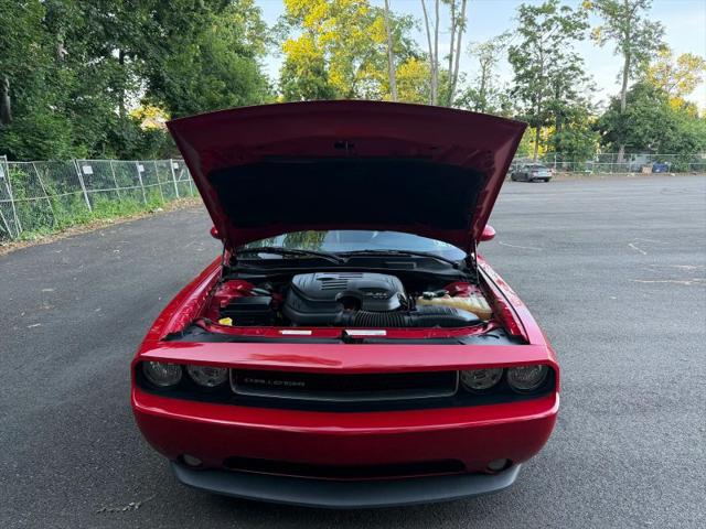 2012 Dodge Challenger SXT