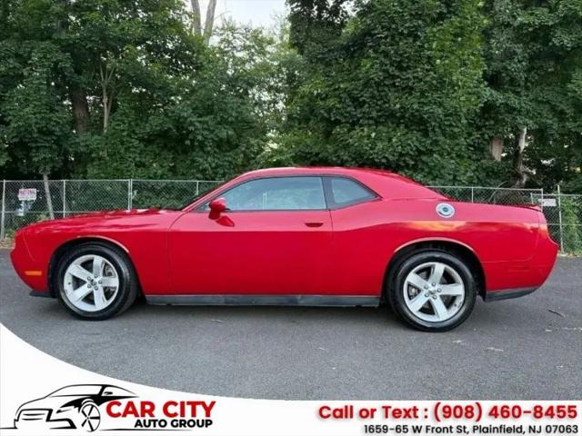 2012 Dodge Challenger SXT