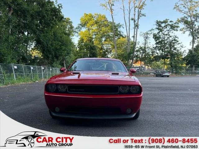 2012 Dodge Challenger SXT