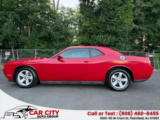 2012 Dodge Challenger SXT