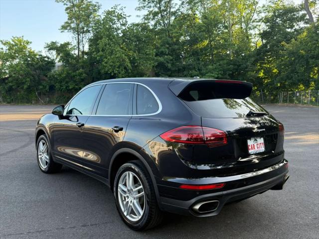 2018 Porsche Cayenne Base