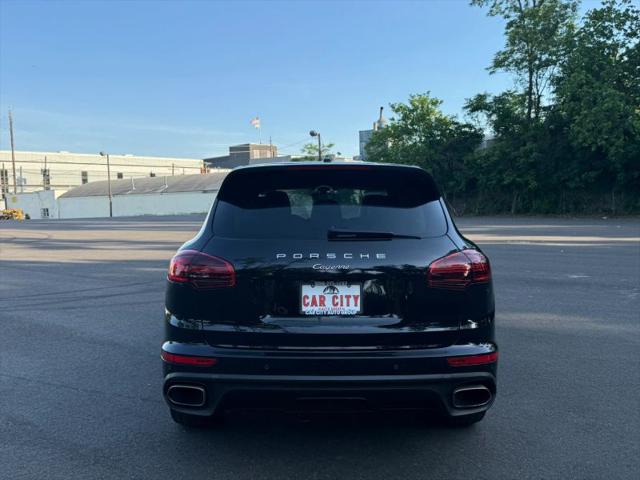 2018 Porsche Cayenne Base