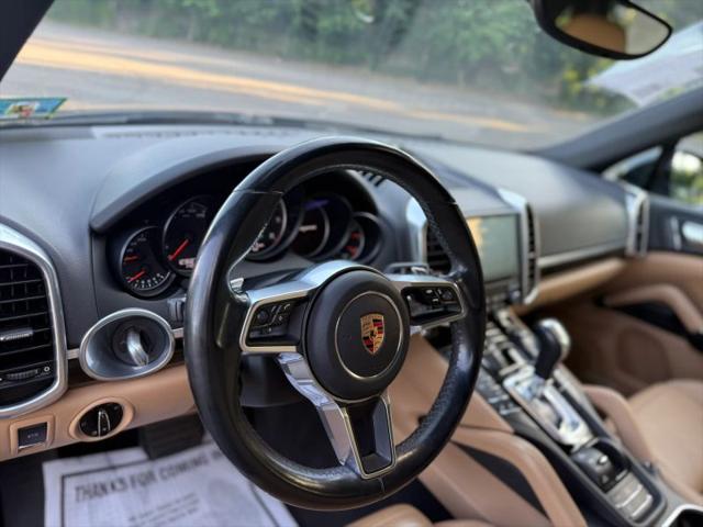 2018 Porsche Cayenne Base