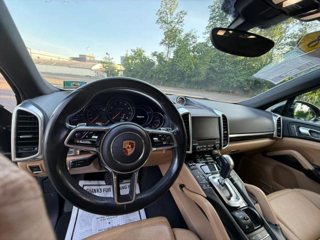 2018 Porsche Cayenne Base
