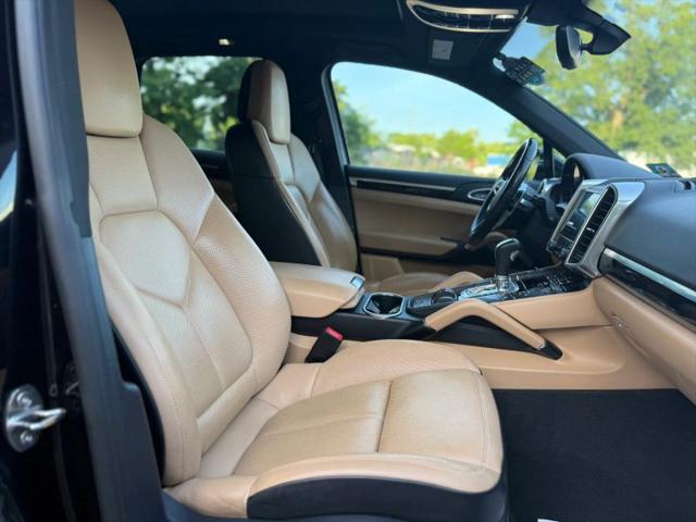 2018 Porsche Cayenne Base