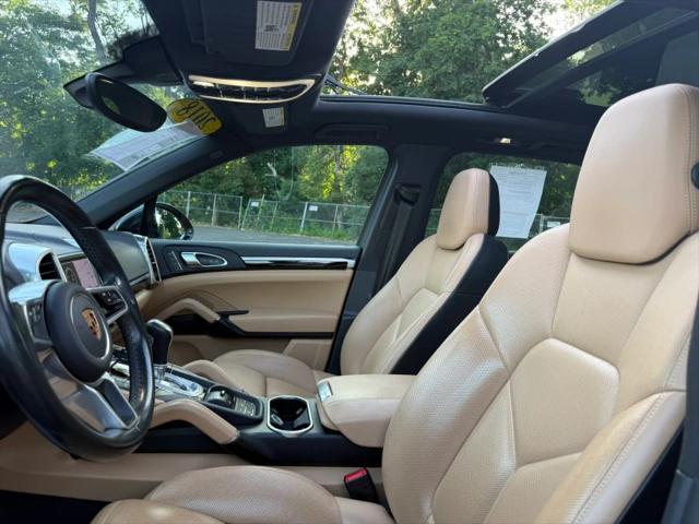 2018 Porsche Cayenne Base