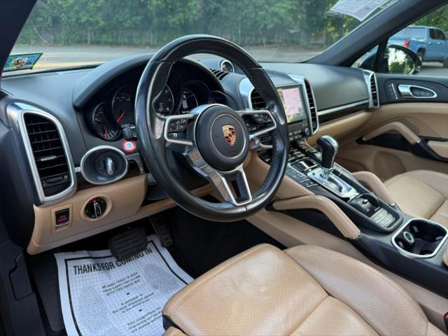 2018 Porsche Cayenne Base