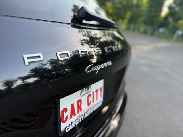 2018 Porsche Cayenne Base