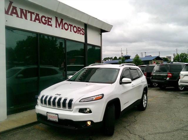 2018 Jeep Cherokee Latitude 4x4 for sale in RAYTOWN, MO