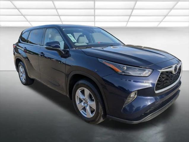 2022 Toyota Highlander LE for sale in McKinney, TX