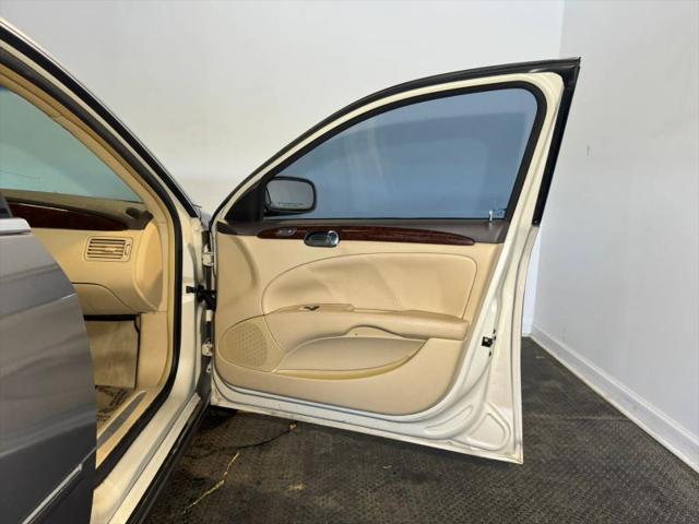 2011 Buick Lucerne CXL