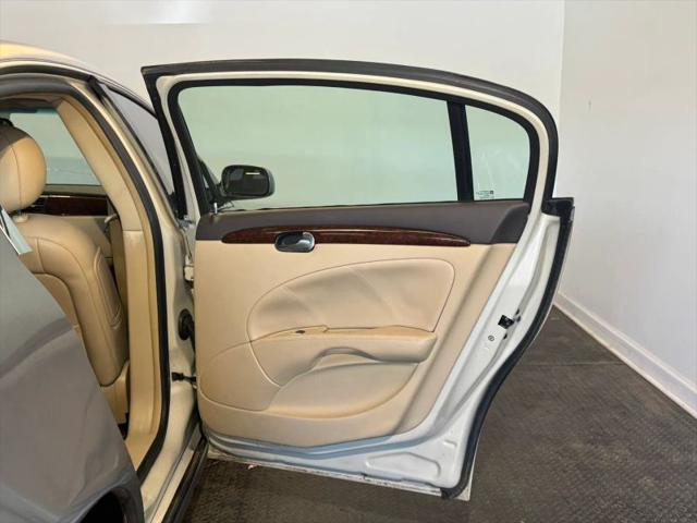 2011 Buick Lucerne CXL