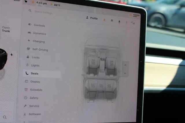 2023 Tesla Model 3 Rear-Wheel Drive