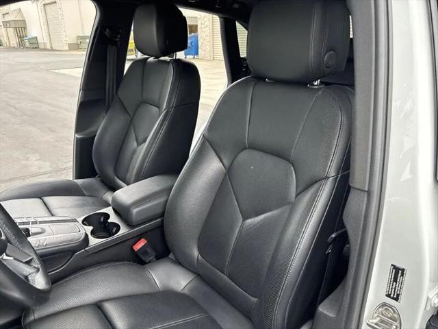 2016 Porsche Macan S