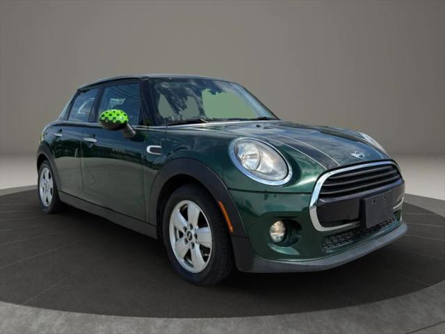 2016 MINI Hardtop Cooper for sale in Redford, MI
