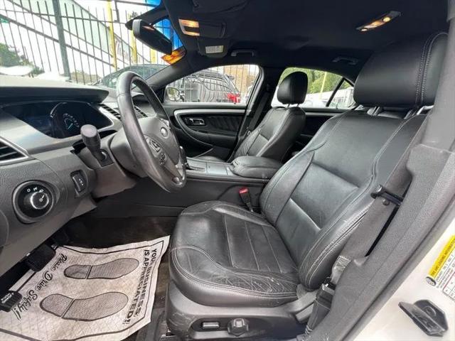 2015 Ford Taurus SEL