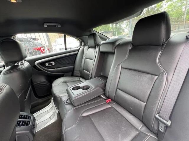 2015 Ford Taurus SEL