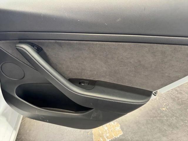 2022 Tesla Model 3 Long Range Dual Motor All-Wheel Drive