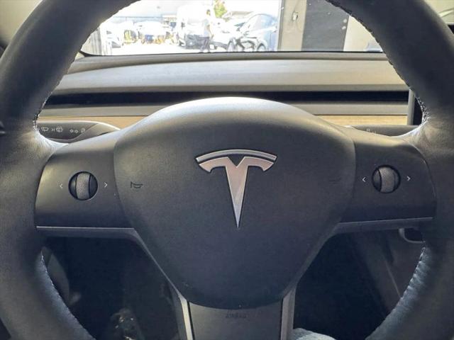 2022 Tesla Model 3 Long Range Dual Motor All-Wheel Drive