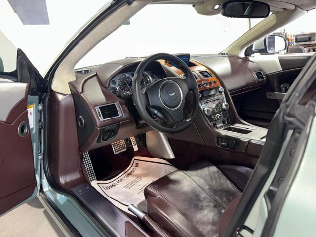 2010 Aston Martin DB9 Volante
