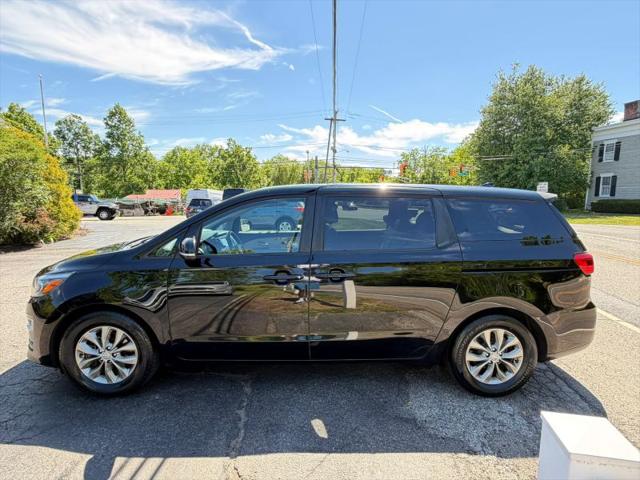 2019 Kia Sedona LX