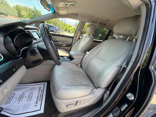 2019 Kia Sedona LX