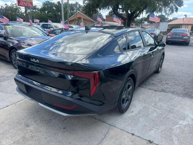 2025 Kia K4 LXS