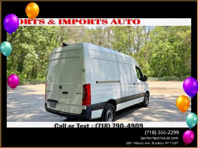 2021 Freightliner Sprinter Standard Roof I4