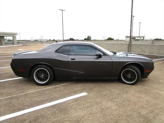 2016 Dodge Challenger R/T Shaker