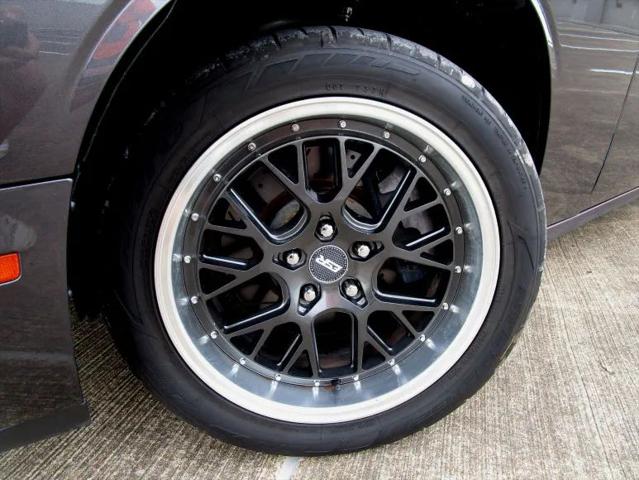 2016 Dodge Challenger R/T Shaker
