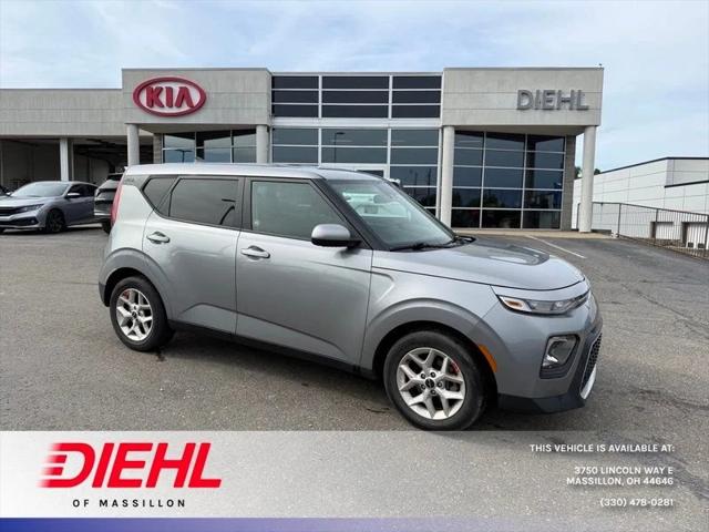 2022 Kia Soul LX 2022 Kia Soul LX