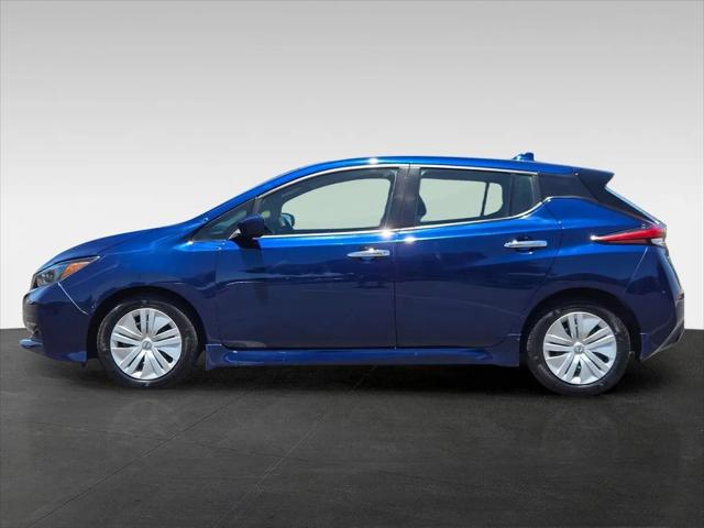 2022 Nissan LEAF S 40 kWh