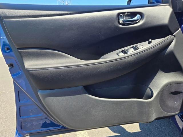 2022 Nissan LEAF S 40 kWh