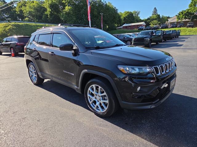 2024 Jeep Compass Latitude Lux FWD 2024 Jeep Compass Latitude Lux FWD