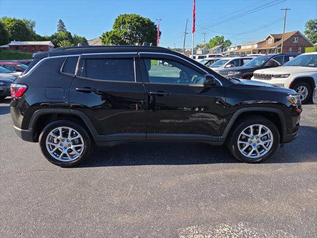 2024 Jeep Compass Latitude Lux FWD 2024 Jeep Compass Latitude Lux FWD