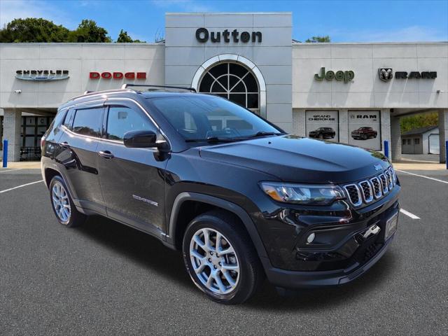 2024 Jeep Compass Latitude Lux FWD 2024 Jeep Compass Latitude Lux FWD