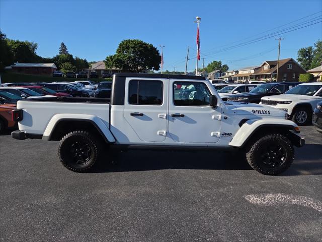 2022 Jeep Gladiator Willys 4x4 2022 Jeep Gladiator Willys 4x4