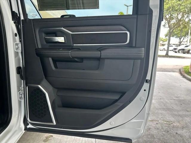 2026 Ram 2500 Laramie Crew Cab 4x4 64 Box