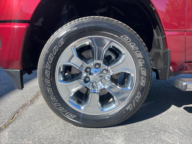 2023 Ram 1500 Big Horn Crew Cab 4x4 5'7" Box