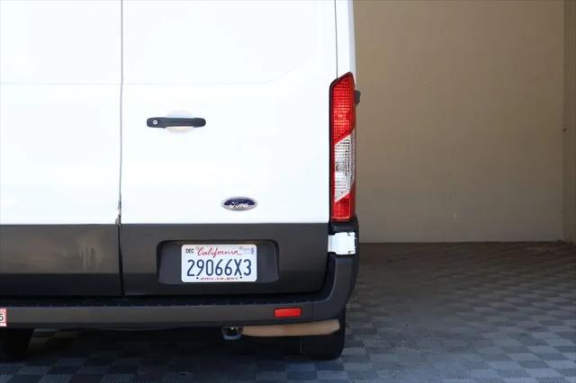 2023 Ford Transit Cargo Van T-350