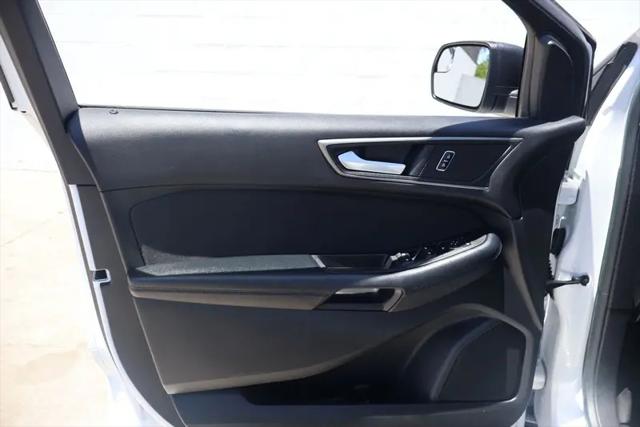2016 Ford Edge SE