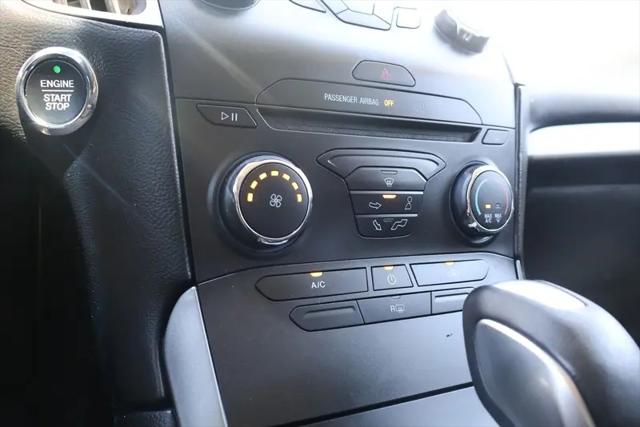 2016 Ford Edge SE