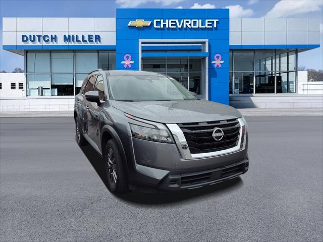 2025 Nissan Pathfinder SV 4WD for sale in Huntington, WV