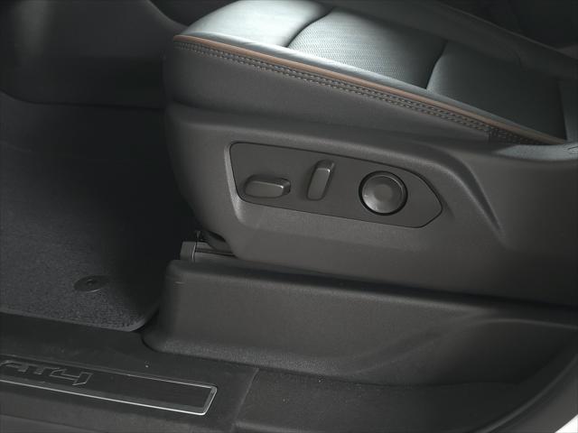 2026 GMC Yukon 4WD AT4