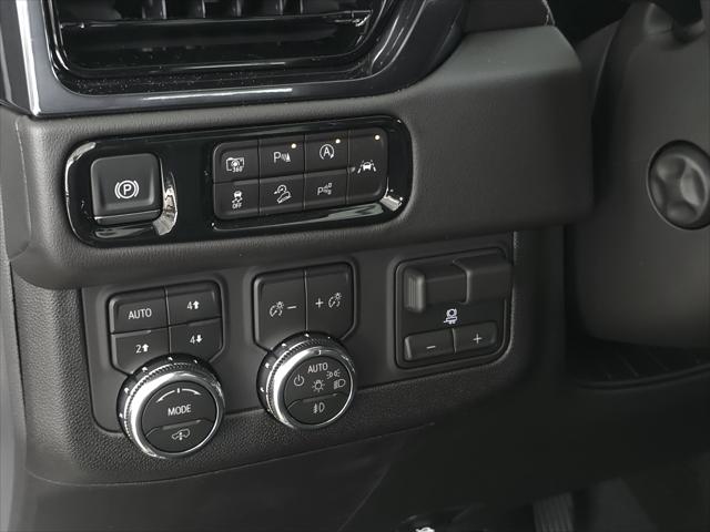 2026 GMC Yukon 4WD AT4