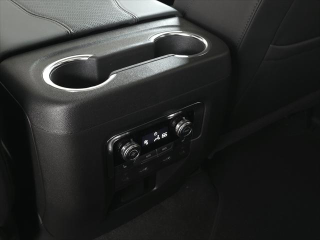 2026 GMC Yukon 4WD AT4