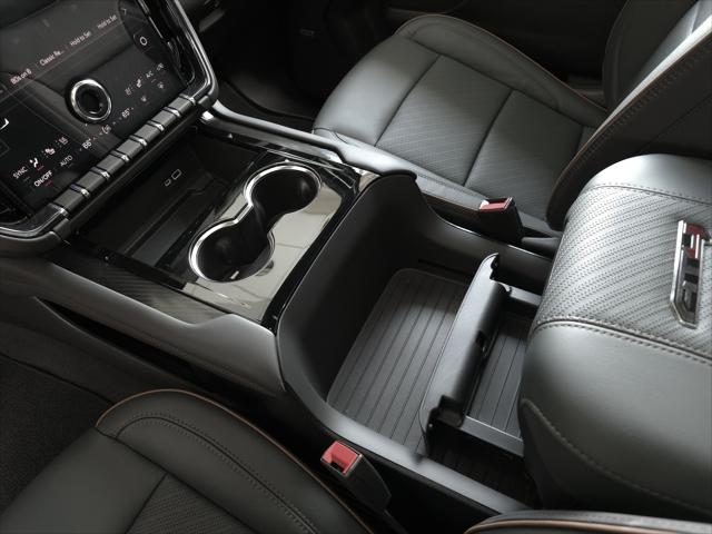 2026 GMC Yukon 4WD AT4