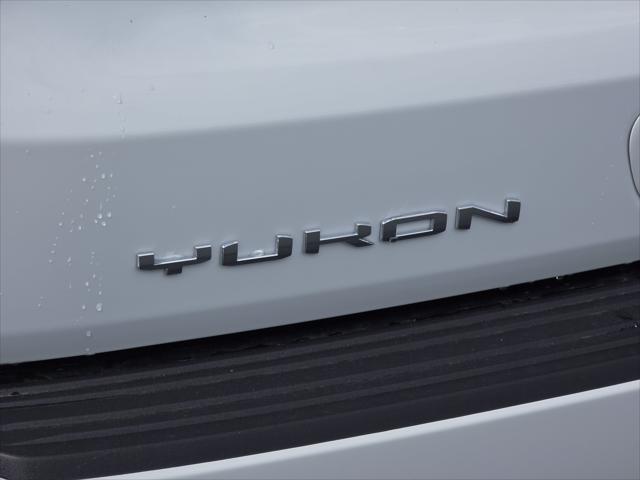 2026 GMC Yukon 4WD AT4